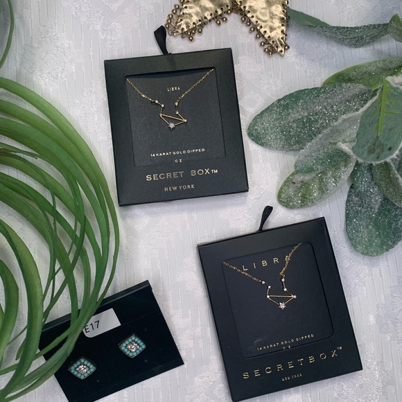 Libra Constellation Necklace - Picture 4 of 6